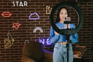 Leia mais sobre o artigo TikTok Shop no Brasil: o que é, como vender e como aproveitar essa novidade