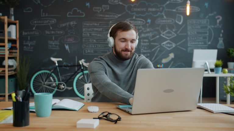IMAGENS DE IA PARA E-COMMERCE